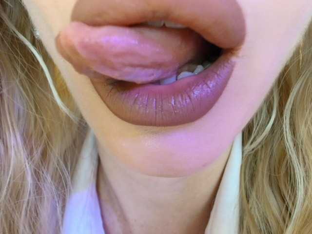 Politexxx live cam on BongaCams
