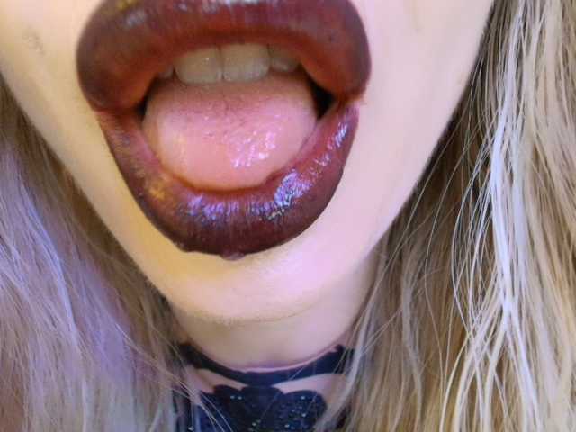 Politexxx live cam on BongaCams