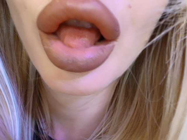 Politexxx live cam on BongaCams