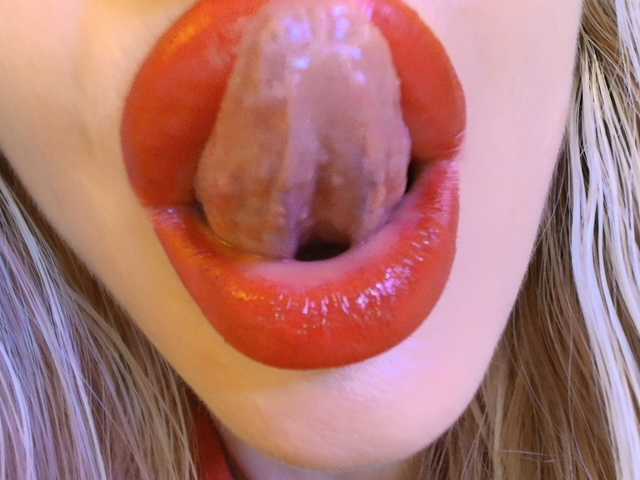 Politexxx live cam on BongaCams