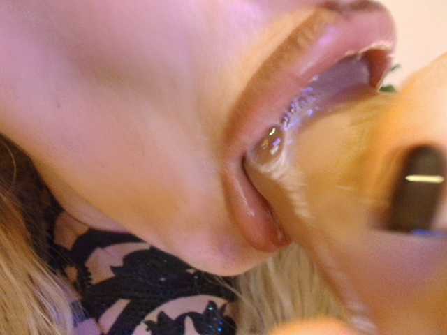 Politexxx live cam on BongaCams