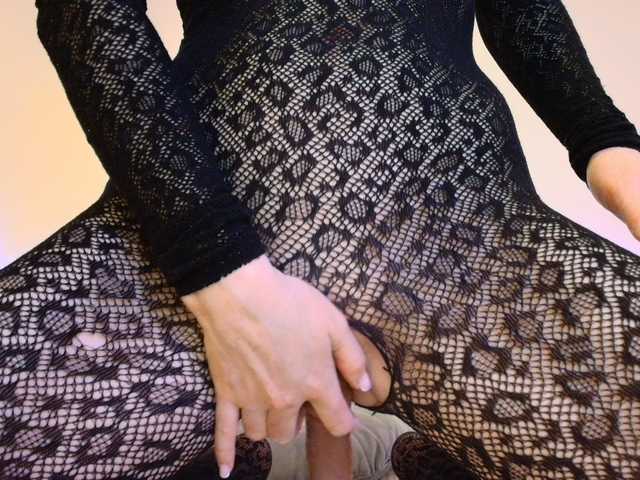 Liliiaxxx live cam preview