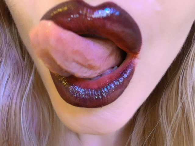 Politexxx live cam on BongaCams