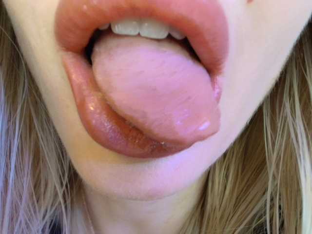 Politexxx, en directo ahora en BongaCams