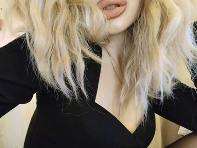 Politexxx live cam on BongaCams