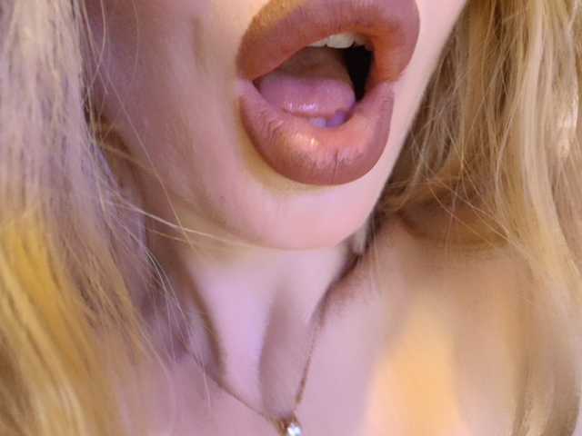 Politexxx live cam on BongaCams