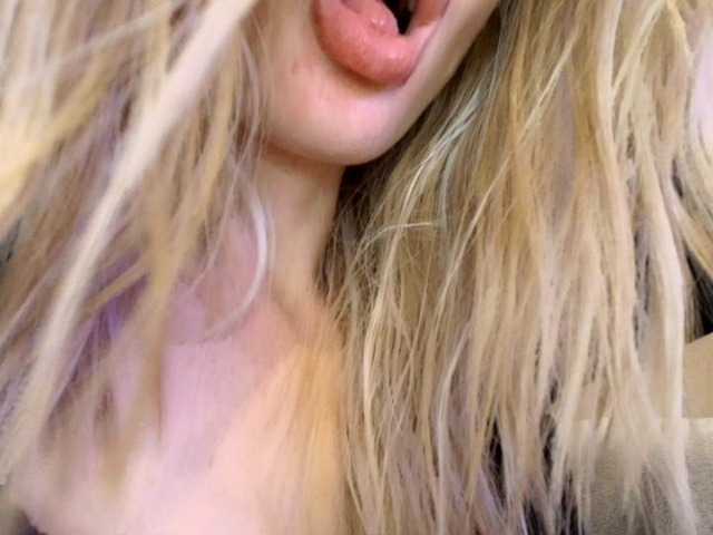 Politexxx live cam on BongaCams