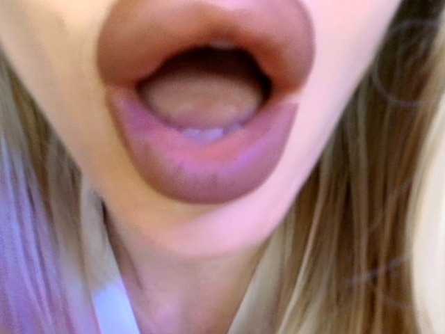Politexxx live cam on BongaCams