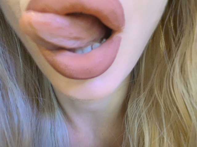 Politexxx live cam on BongaCams