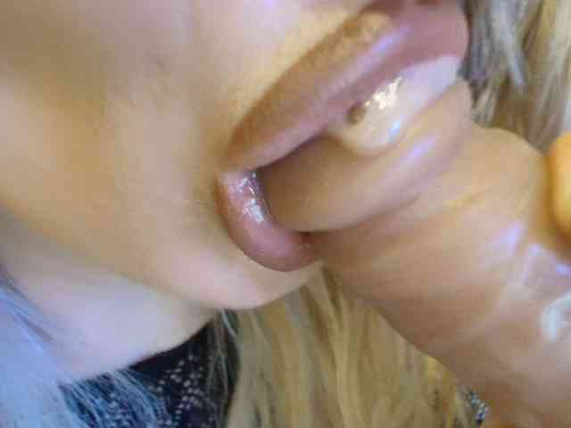 Liliiaxxx webcam