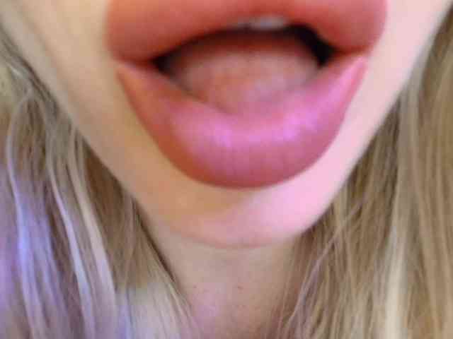 Liliiaxxx webcam