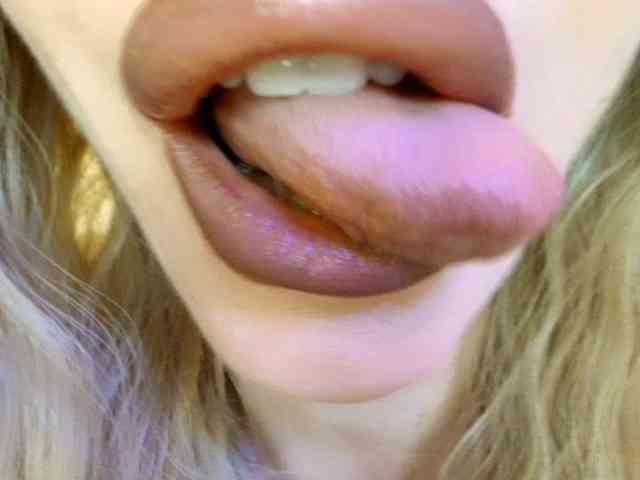 Liliiaxxx webcam