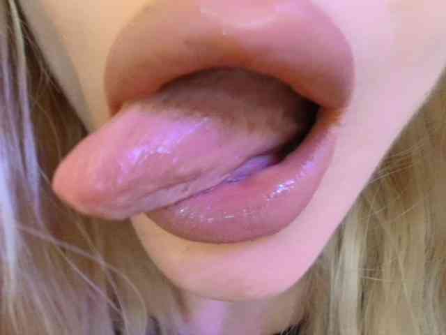 Liliiaxxx webcam