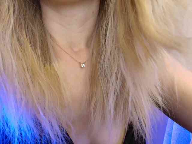Liliiaxxx webcam