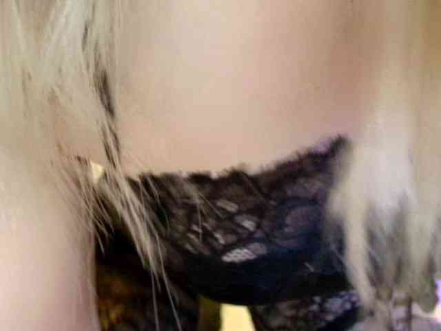 Liliiaxxx webcam