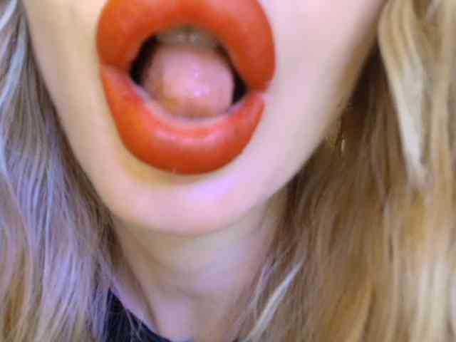 Liliiaxxx webcam