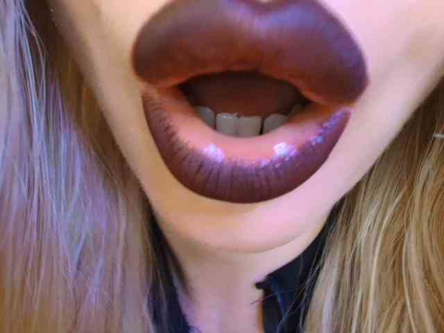 Liliiaxxx webcam