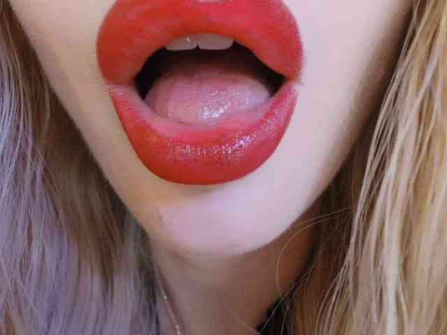 Liliiaxxx webcam
