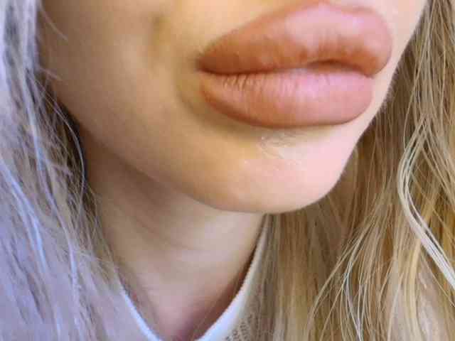 Liliiaxxx webcam
