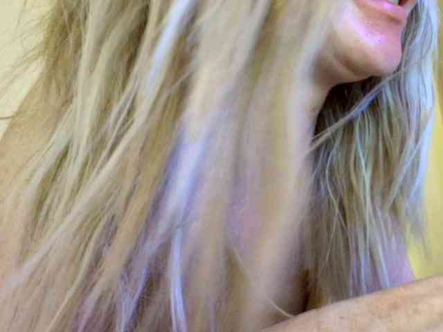 Liliiaxxx webcam