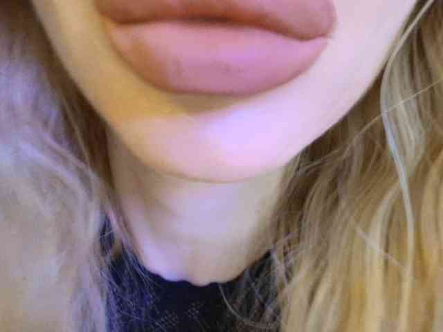 Liliiaxxx webcam