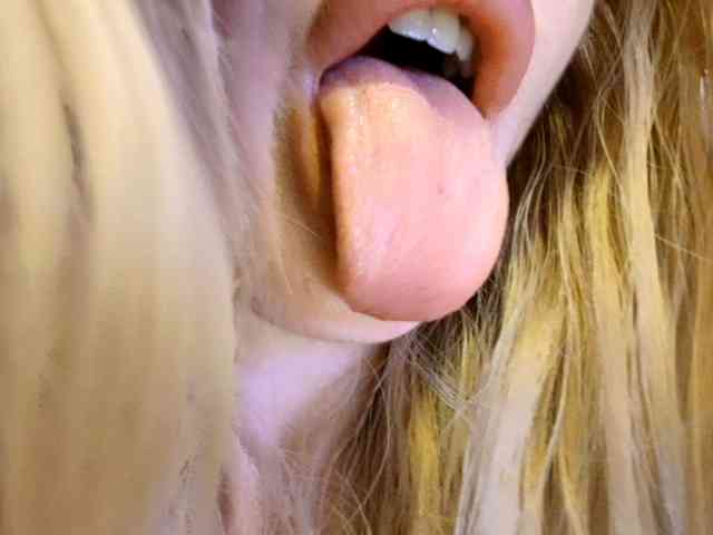 Liliiaxxx webcam