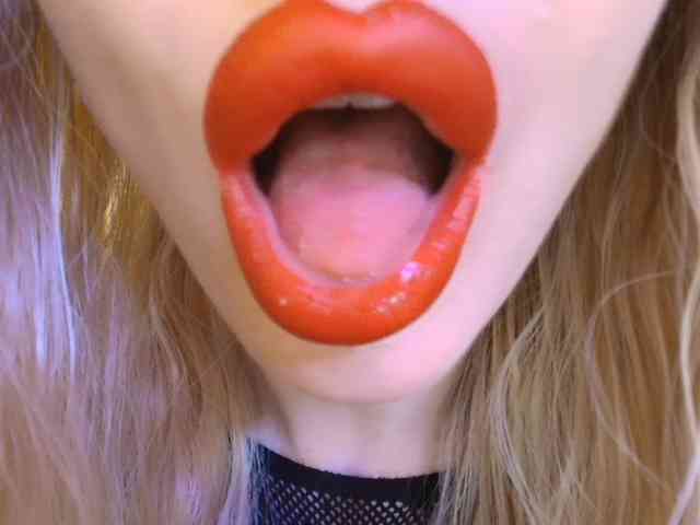 Liliiaxxx webcam