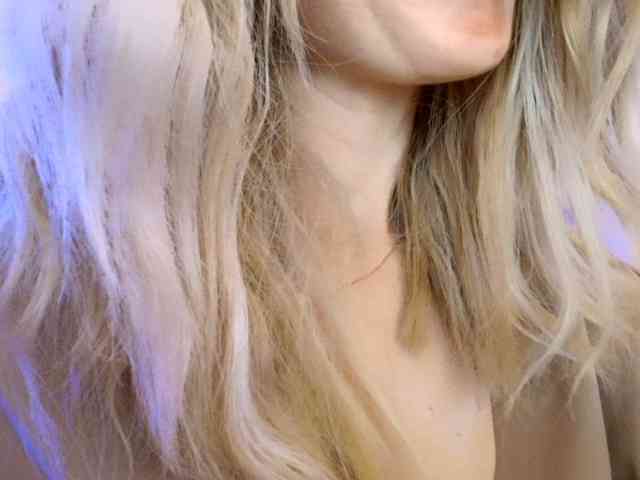 Liliiaxxx webcam