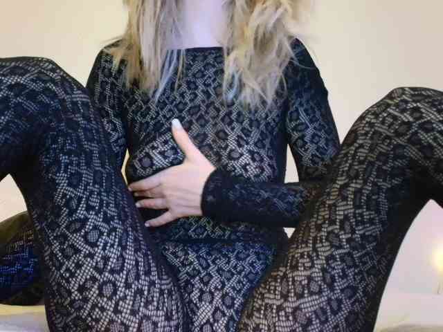 Liliiaxxx webcam