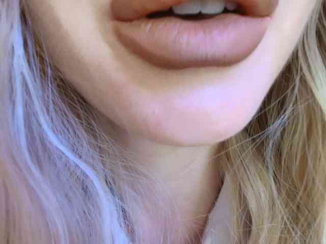 Liliiaxxx webcam