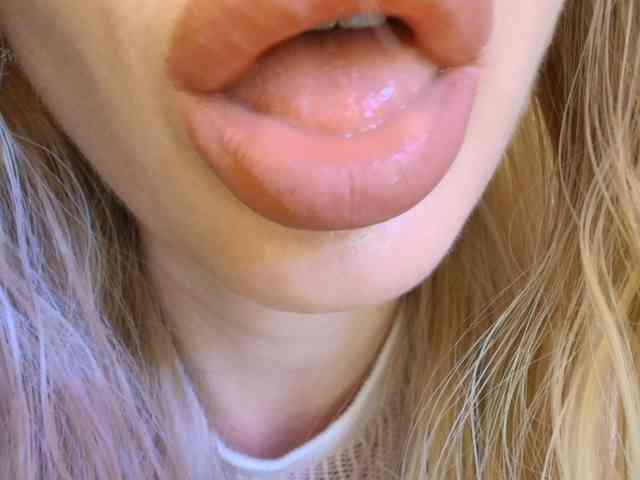 Liliiaxxx webcam