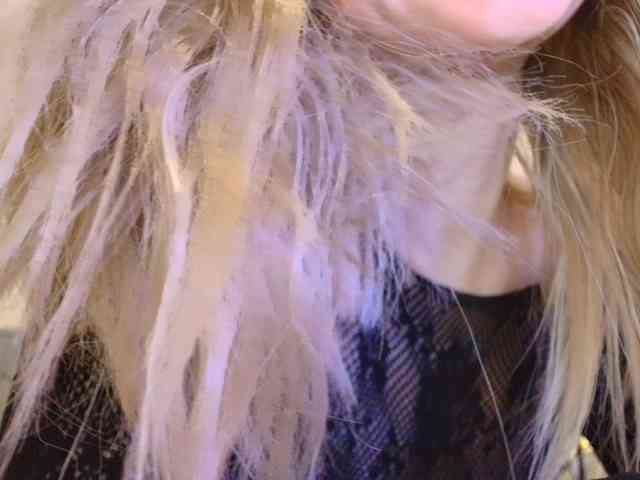 Liliiaxxx webcam
