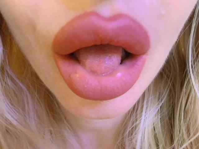 Liliiaxxx webcam