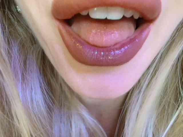 Liliiaxxx webcam