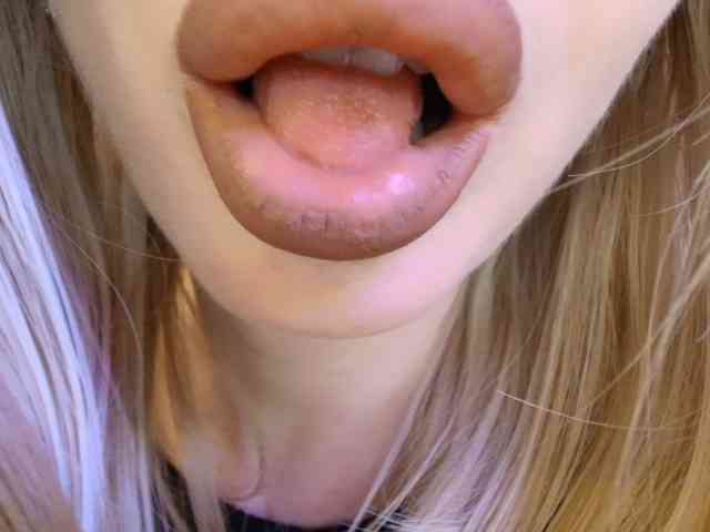 Liliiaxxx webcam