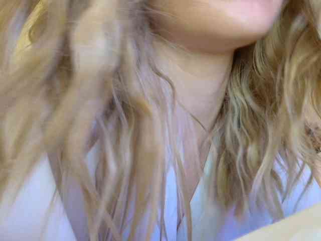 Liliiaxxx webcam