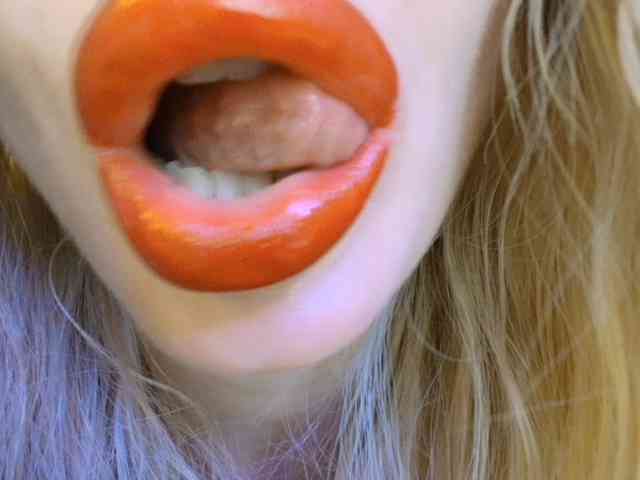 Liliiaxxx webcam