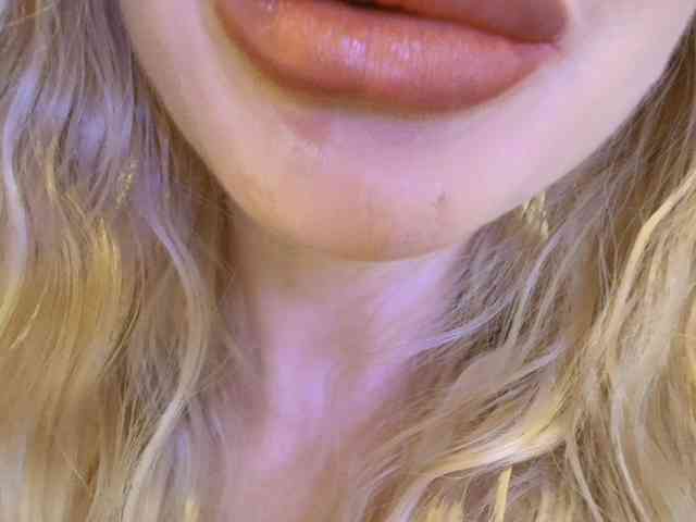 Liliiaxxx webcam
