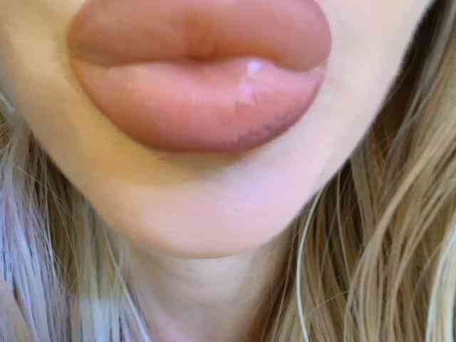 Liliiaxxx webcam