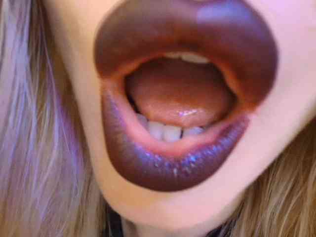 Liliiaxxx webcam