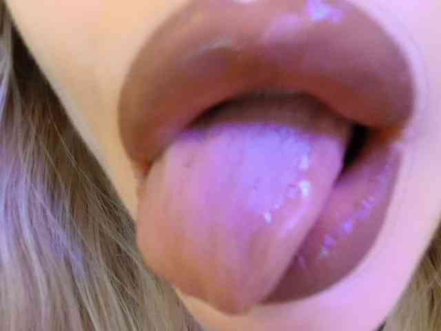 Liliiaxxx webcam