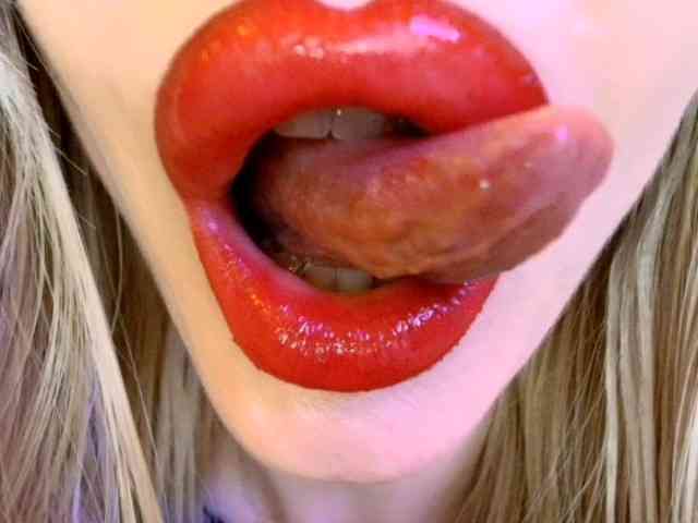 Liliiaxxx webcam