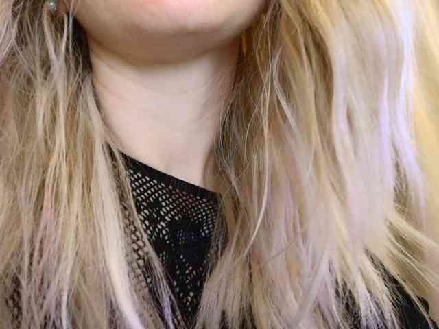 Liliiaxxx webcam