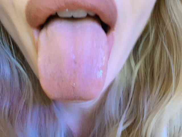 Liliiaxxx webcam