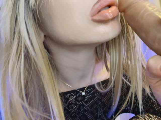 Liliiaxxx webcam