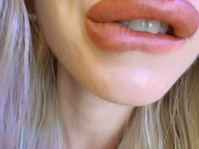Liliiaxxx webcam