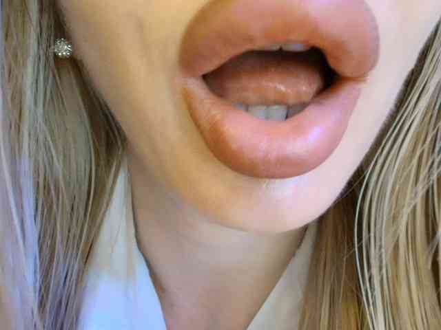 Liliiaxxx webcam