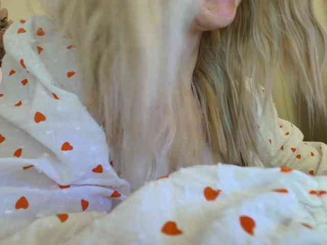 Liliiaxxx webcam