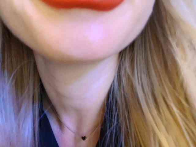 Liliiaxxx webcam