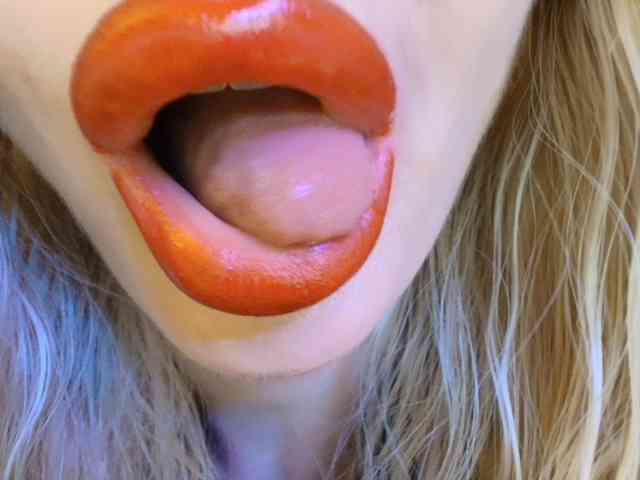 Liliiaxxx webcam